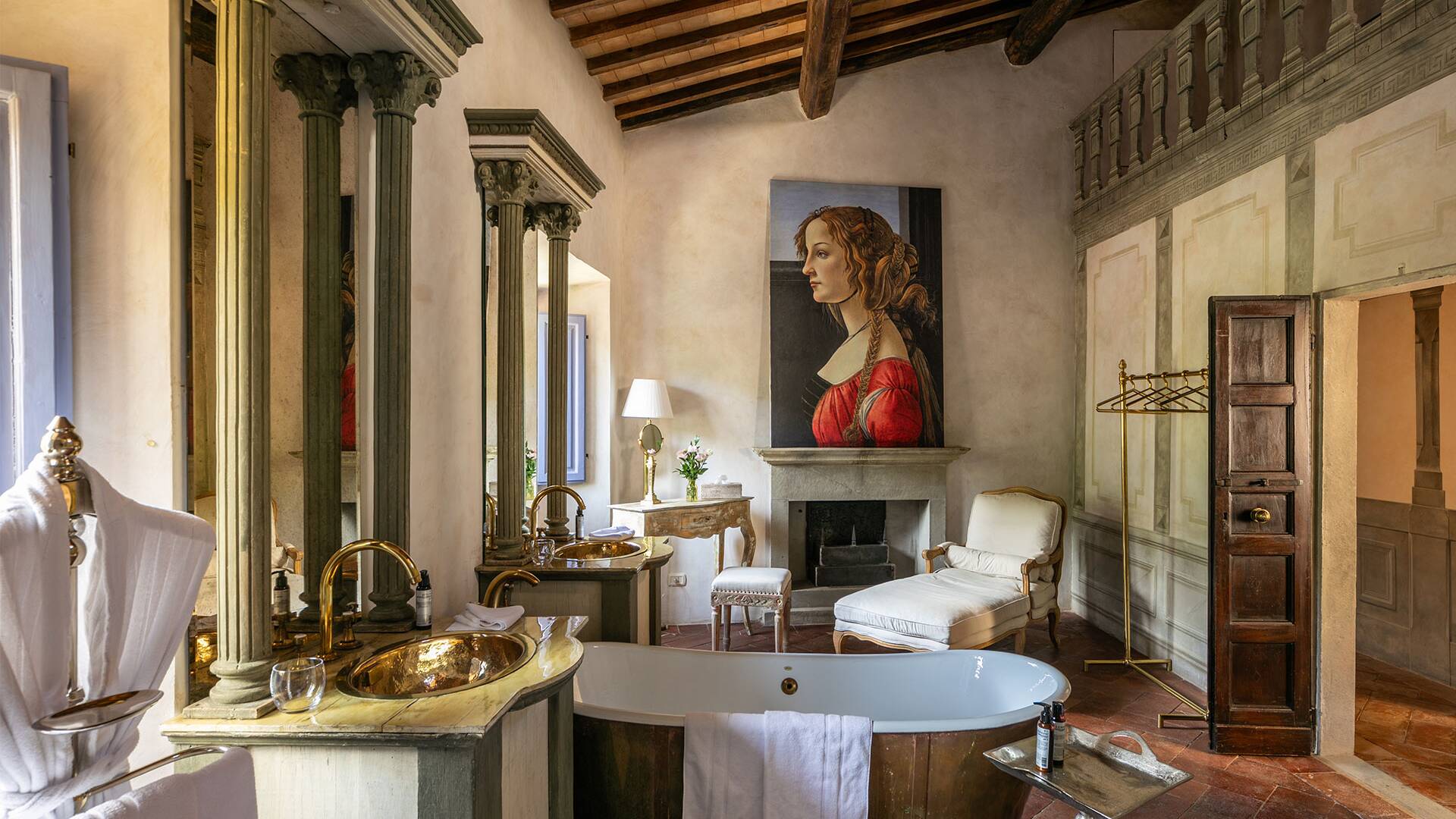 Simone Grand Suite